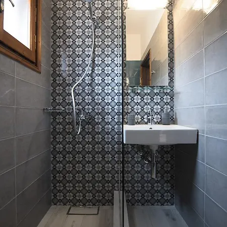 Amphitrite * Myrties