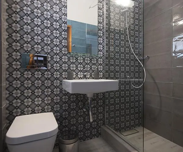 شقة Amphitrite Myrties